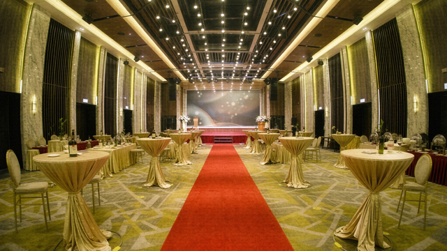 Banquet Hall Design Solution